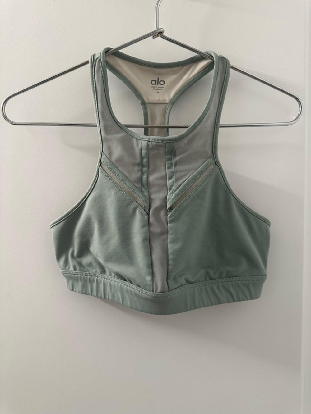 Alo Yoga Half Moon Racer Back Style Bra‎ | Mint Green | M